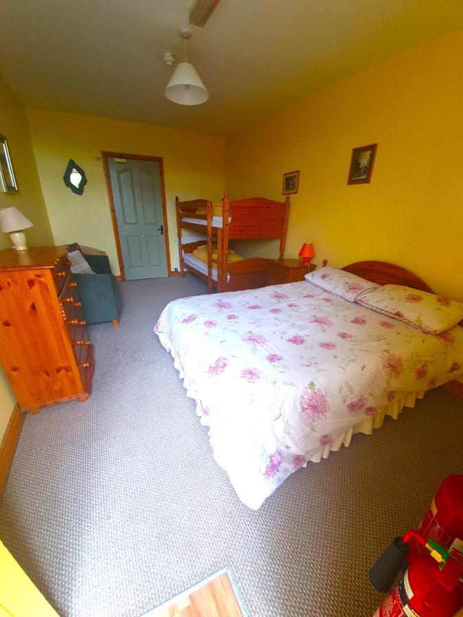 Slane Farm Hostel, Cottages And Camping Εξωτερικό φωτογραφία
