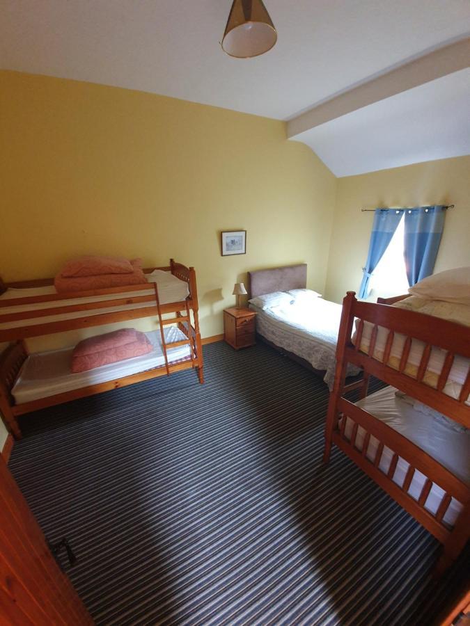 Slane Farm Hostel, Cottages And Camping Εξωτερικό φωτογραφία