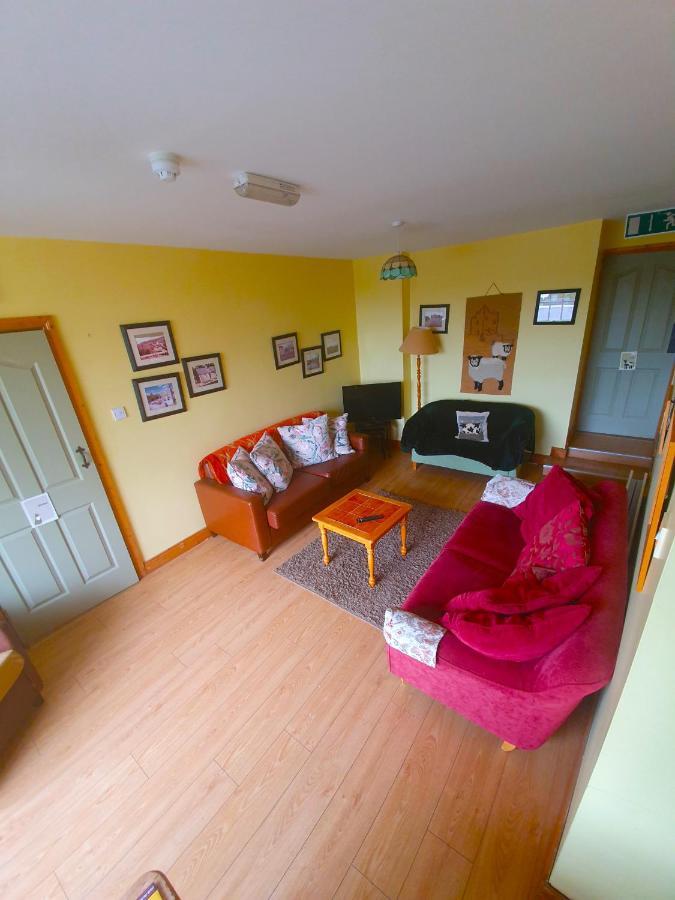 Slane Farm Hostel, Cottages And Camping Εξωτερικό φωτογραφία