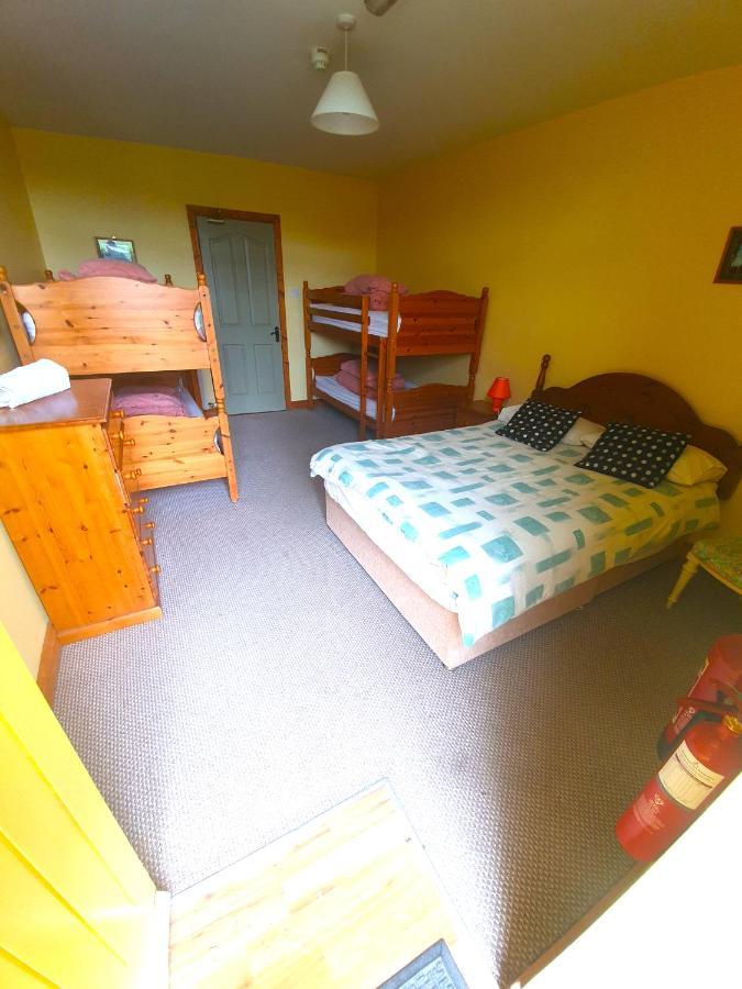 Slane Farm Hostel, Cottages And Camping Εξωτερικό φωτογραφία