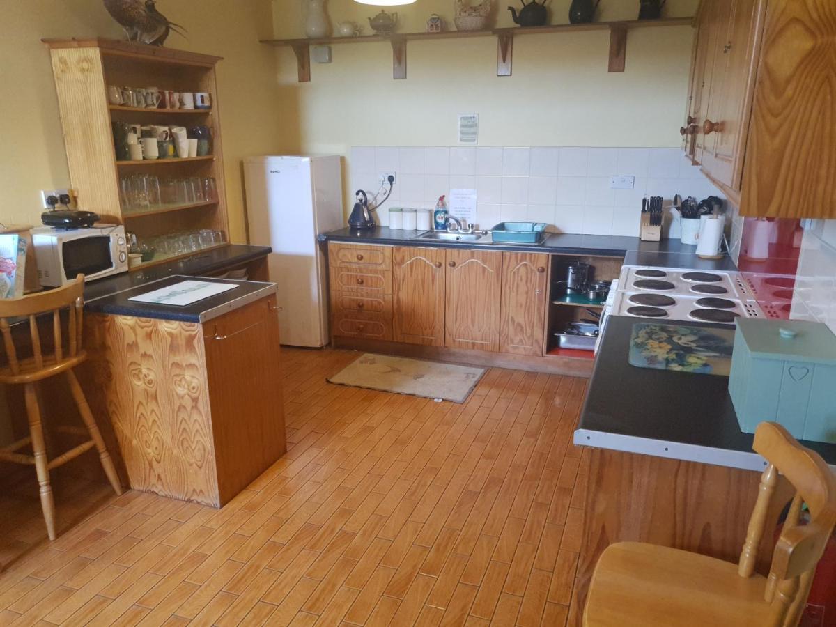Slane Farm Hostel, Cottages And Camping Εξωτερικό φωτογραφία